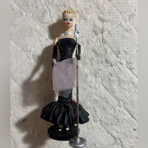 Hallmark Barbie ornament, no box